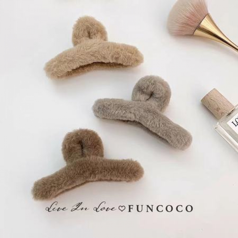 Plush Hair Claw Clip