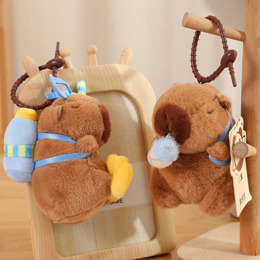 12Cm Sitting Capybara Summer Party Diver Pendant