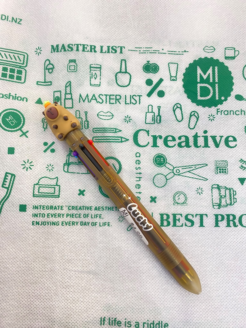 A 5331 Capybara Six Color Handwriting Pen
