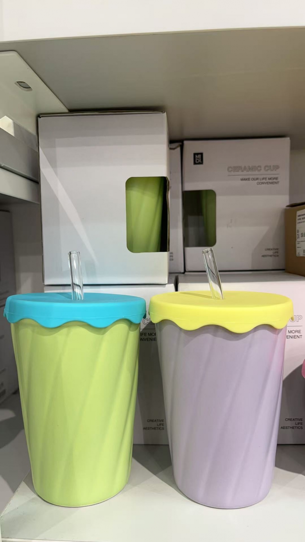 Spiral Contrast Color Silicone Cap Straw Ceramic Cup/450ml/Mixed