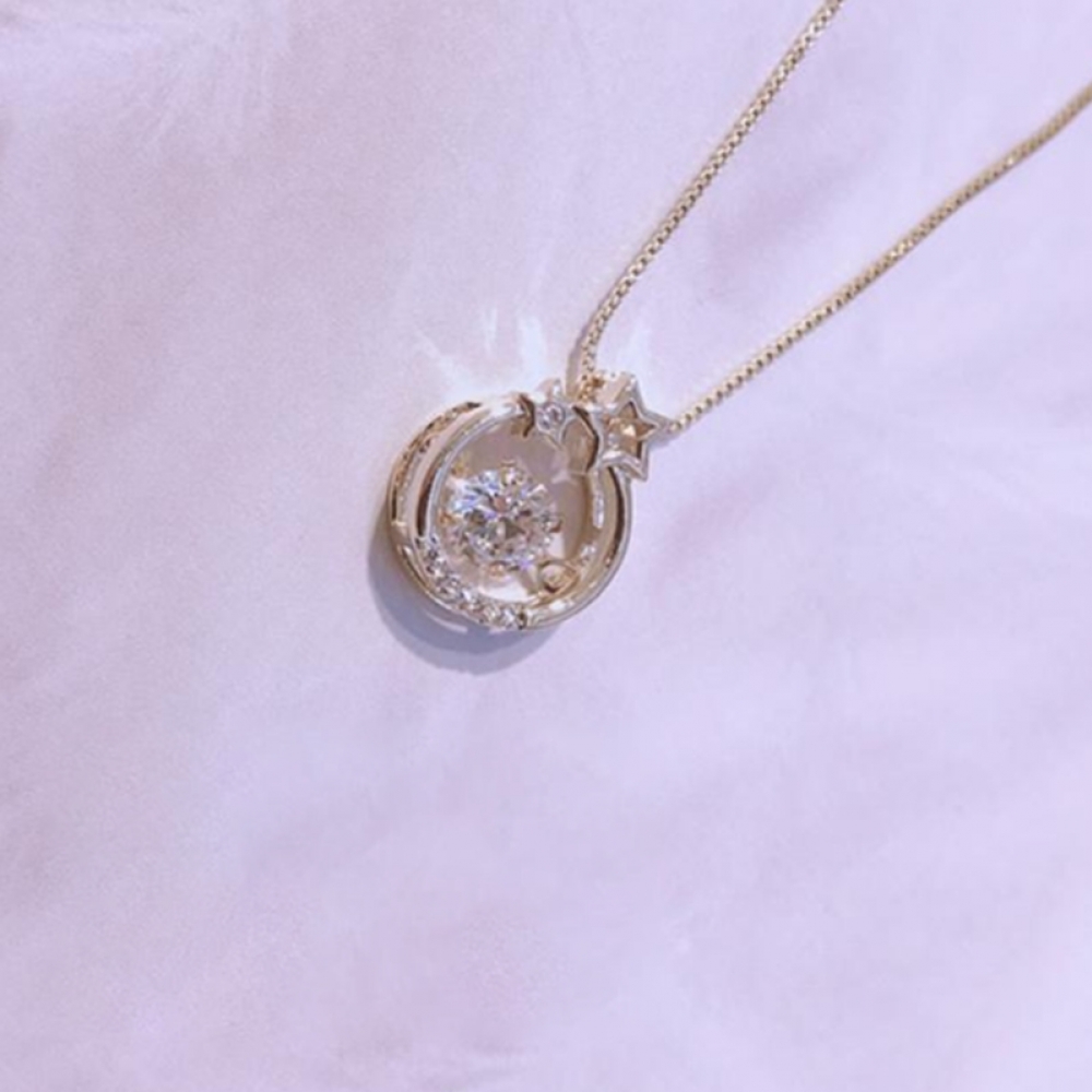 Diamond Star Small Circle Necklace