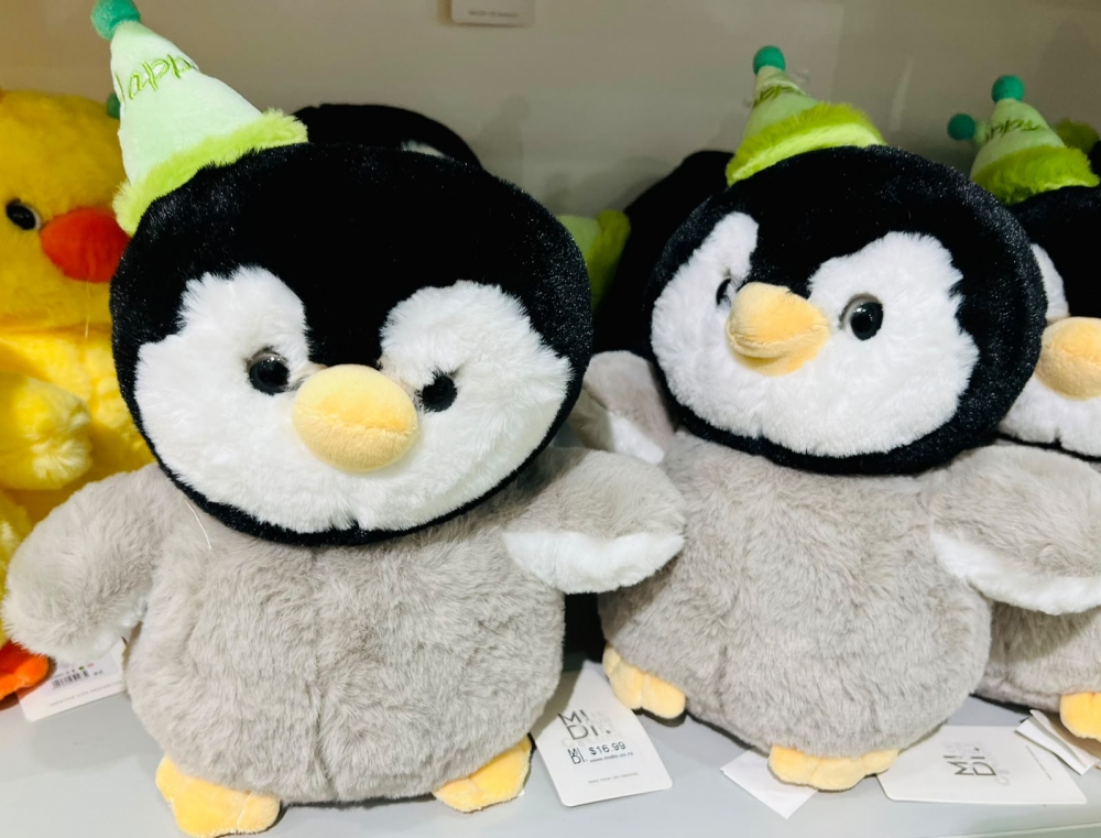 25 cm Birthday Hat Doll Penguin