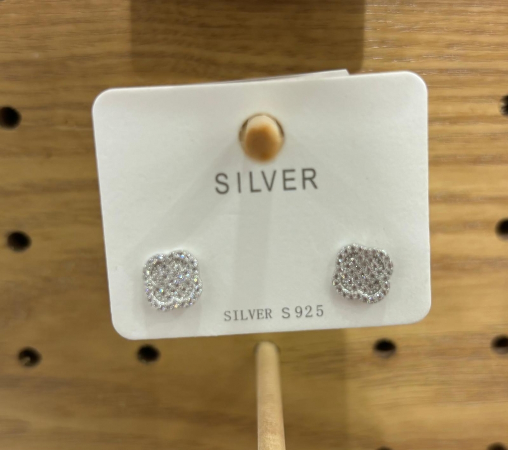 S925 silver full diamond four-leaf clover stud earrings