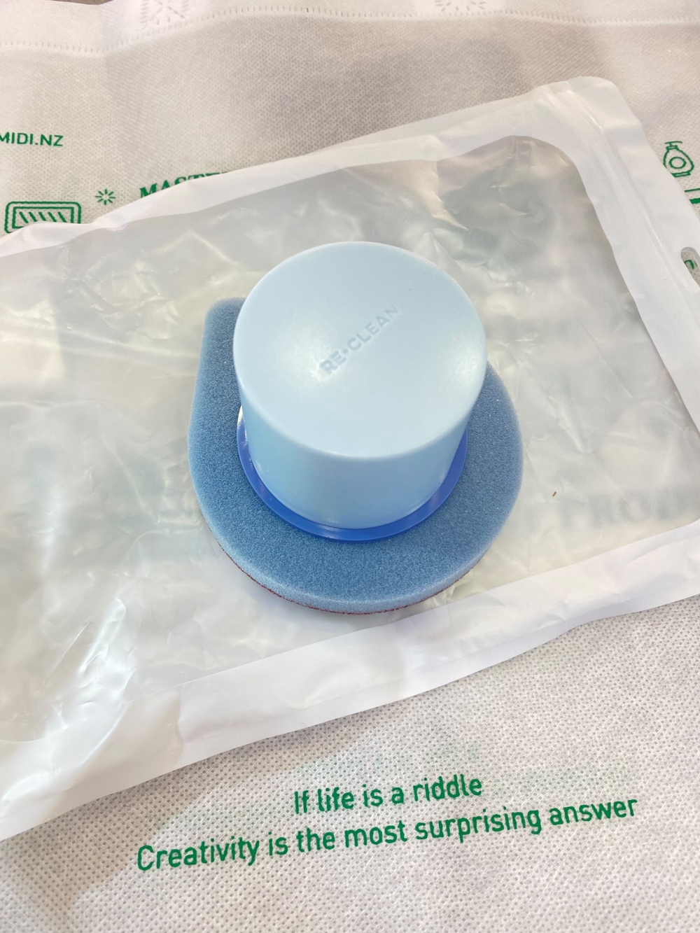 Corner Emery Sponge Rub