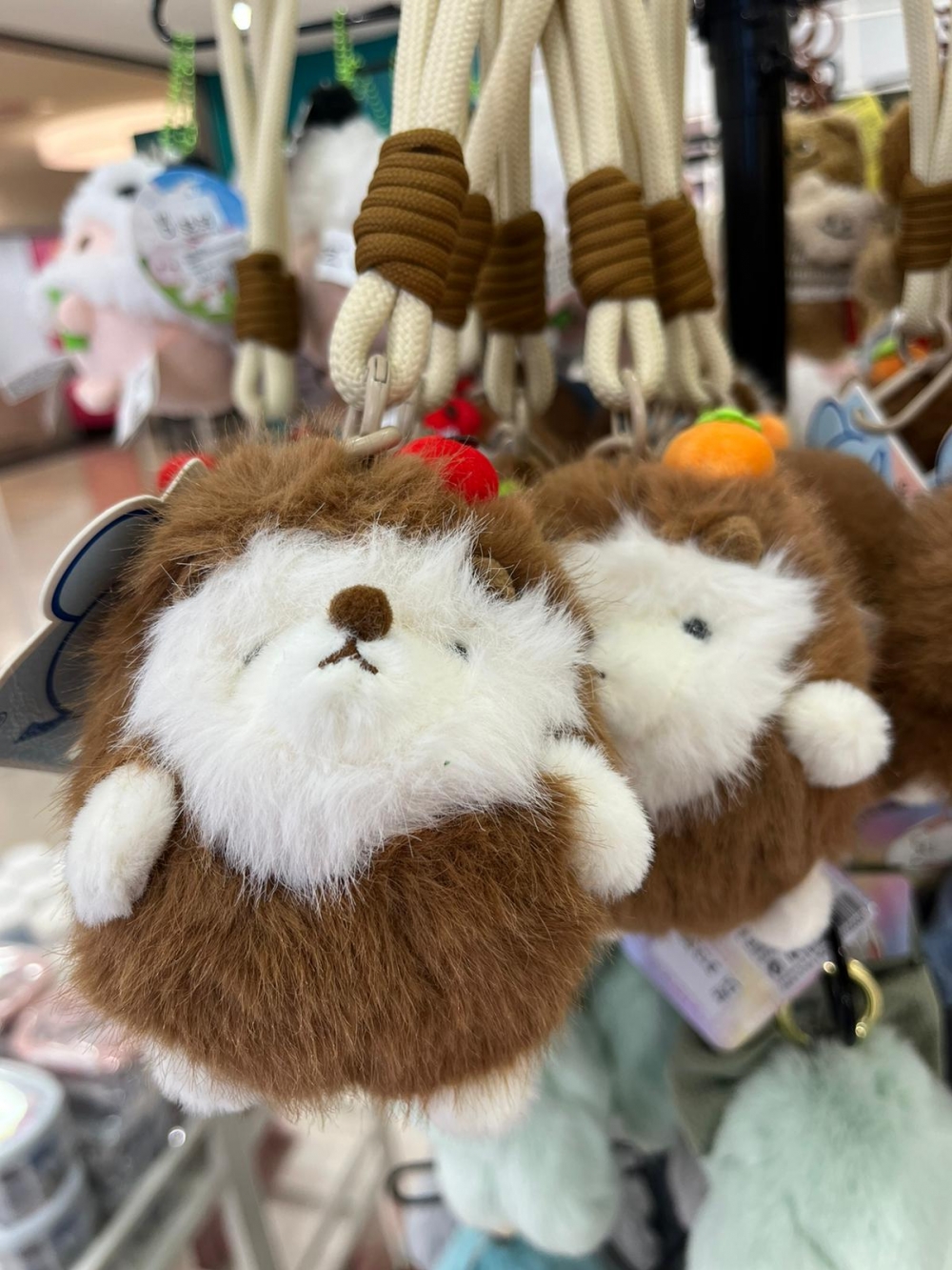 4 Inch Hedgehog Fruit Pendant/TW