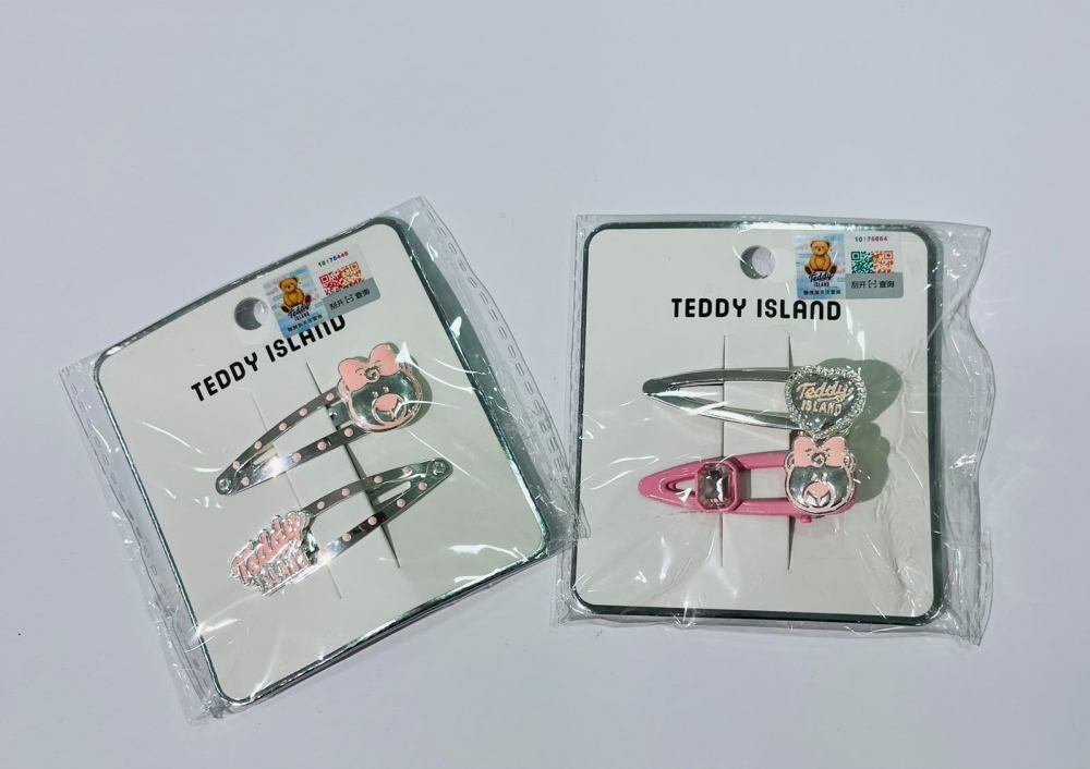 Diamond Shaped Pair Adult Duck Clips