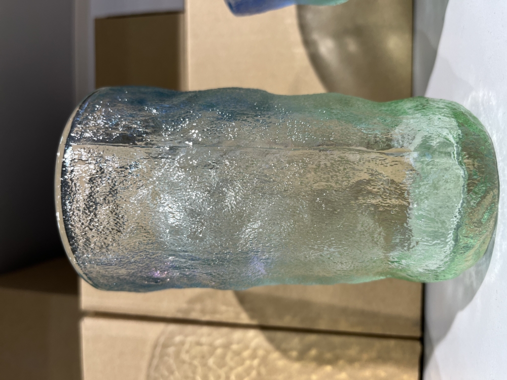 Gradient glacier glass tall cup