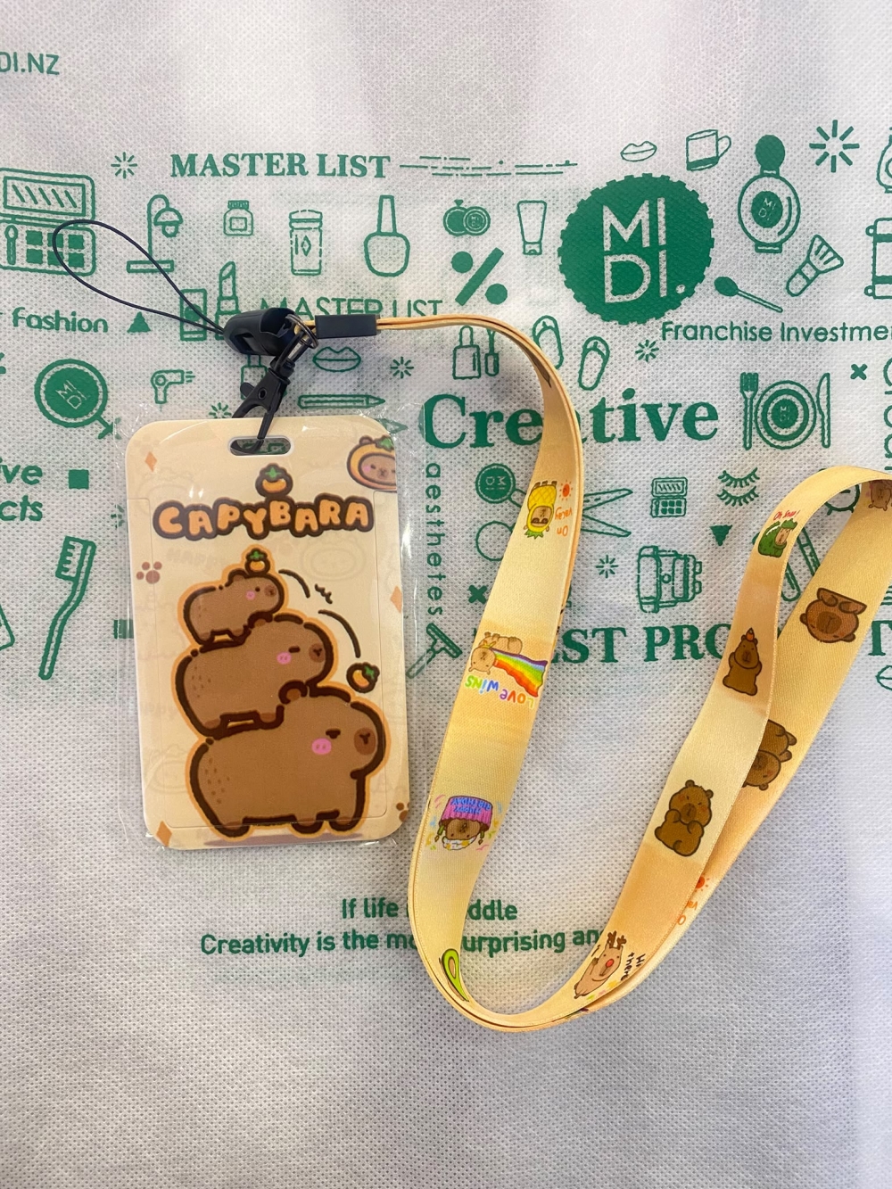 Capibara clipon long cord