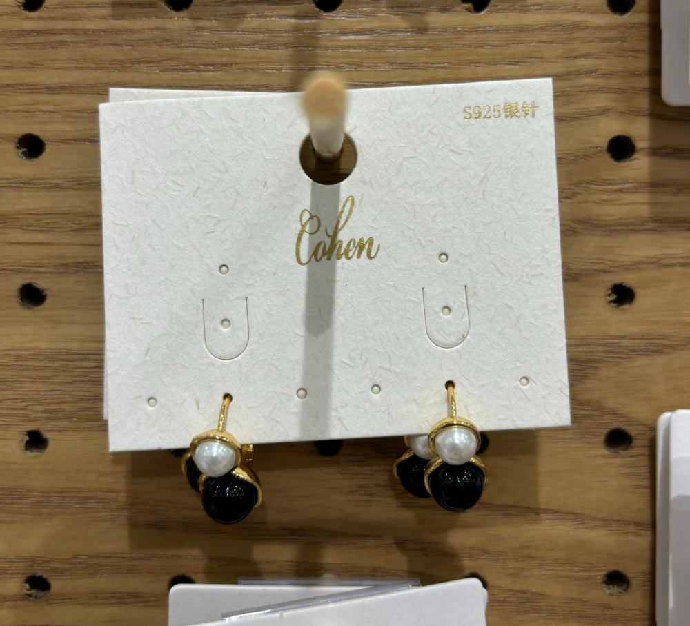 KR natural pearl black agate earrings