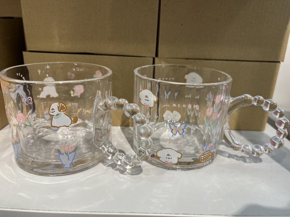 Cartoon Ball Ring Handle Glass Cup/260ml/Mixed