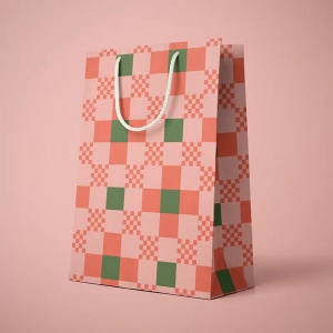 Girly feelings are always poetry gift bag M