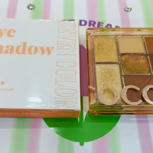 Seven-color eye shadow/01