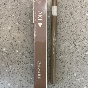 AKF Three-dimensional Eyebrow Pencil /01# Smart Brown